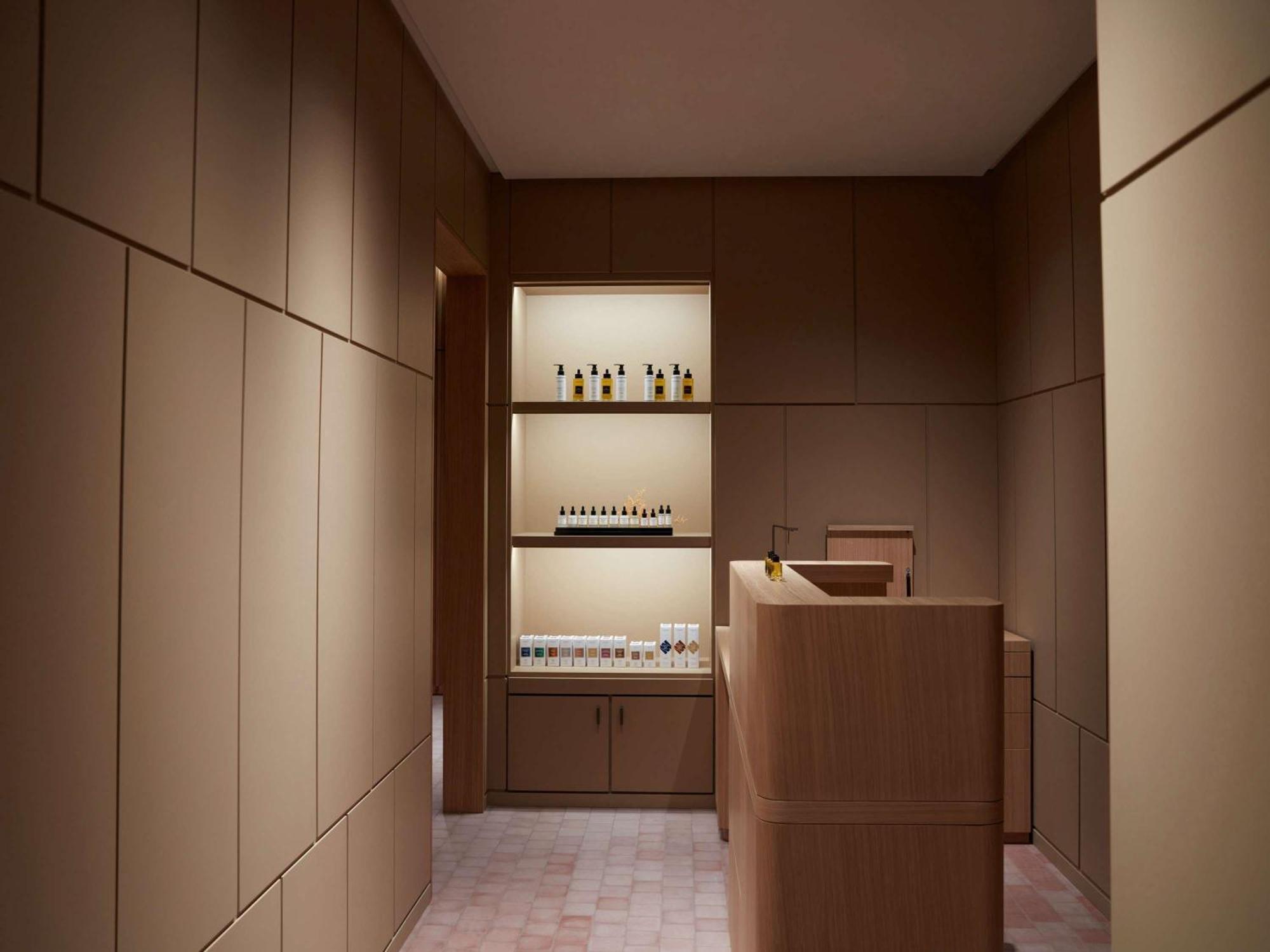 So/ Paris Hotel Zewnętrze zdjęcie Aesop, Paris